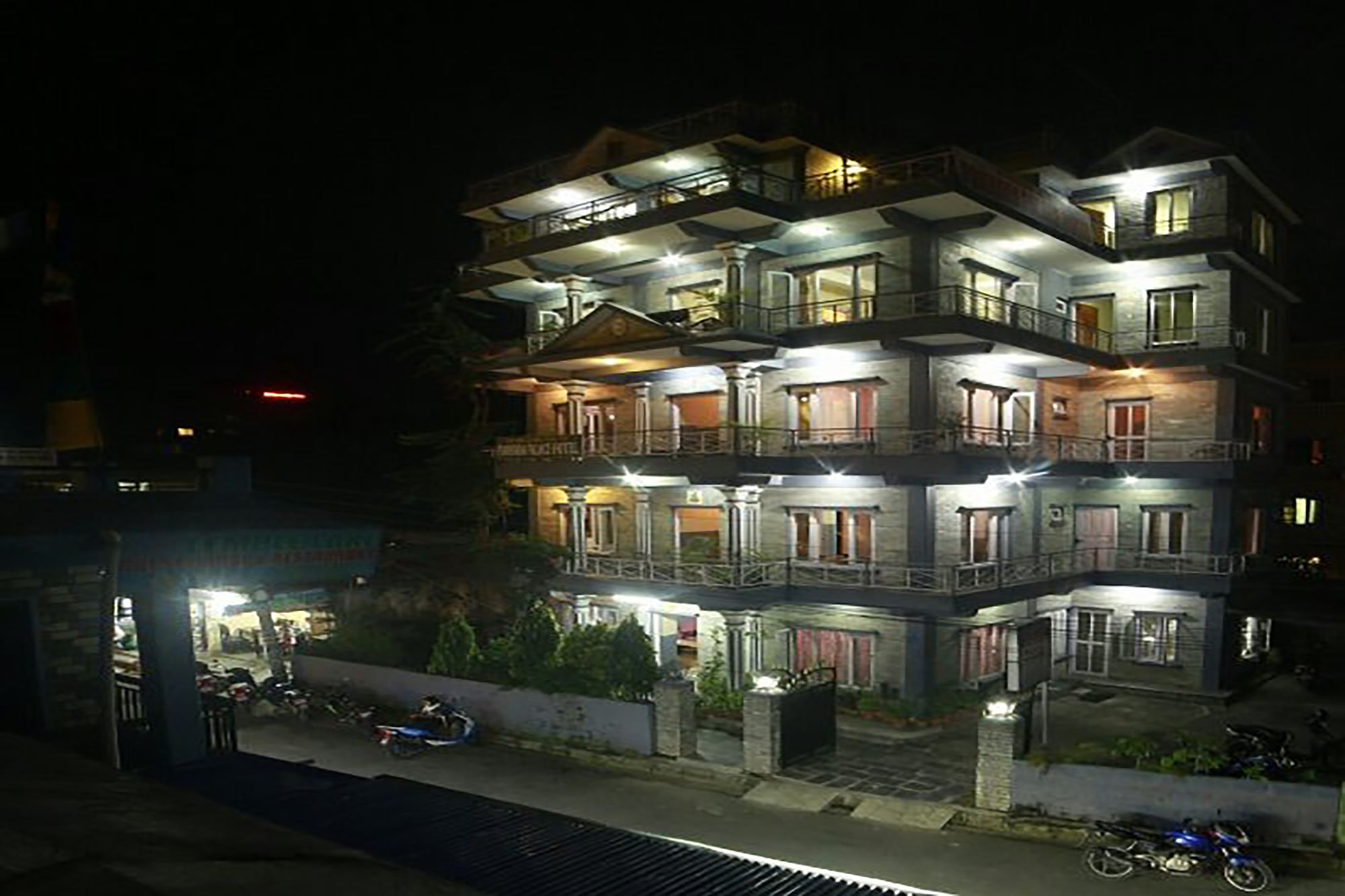 Pokhara Palace Hotel Exterior foto